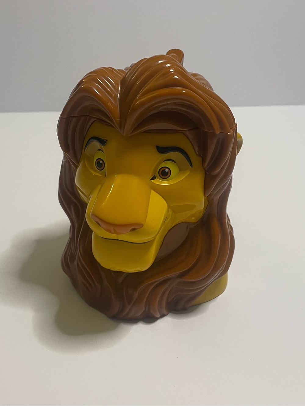 Disney On Ice The Lion King Simba Shaped Collectible Stein Mug With Flip Top Lid